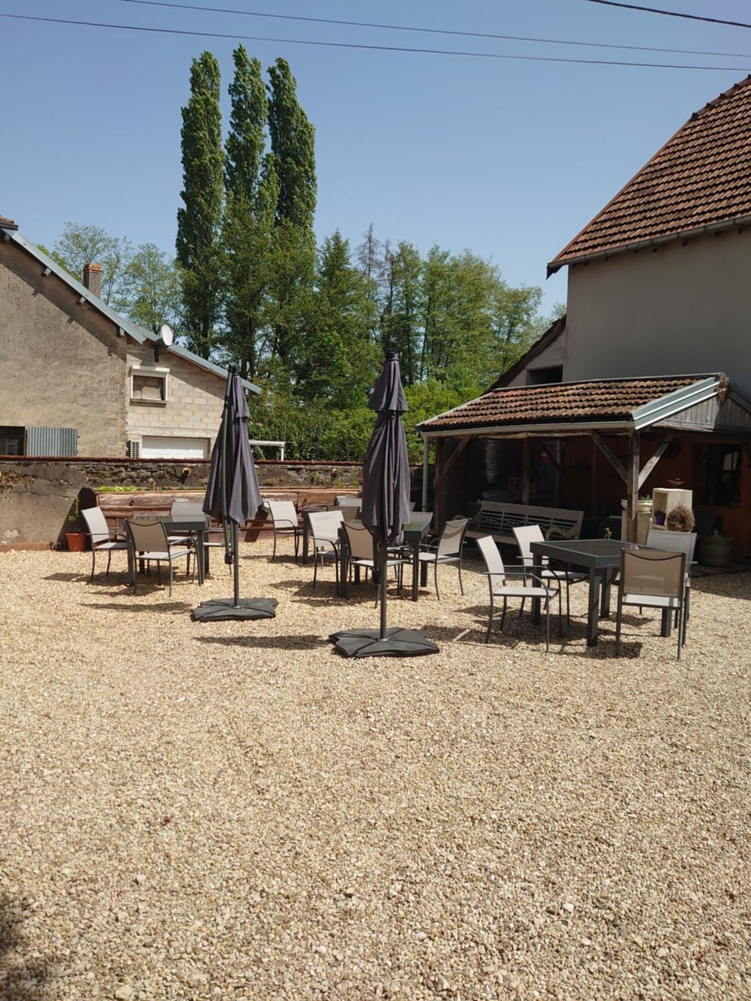 Chambre D'Hotes Juste-Confortable Fleurey-les-Lavoncourt エクステリア 写真